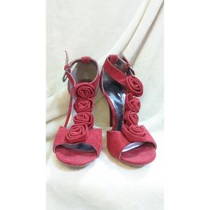 Roses Strap Ankle Heels